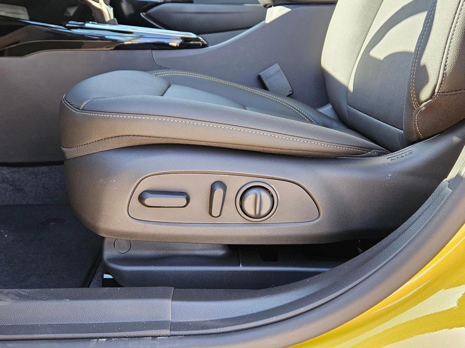 2025 Chevrolet Trax Vehicle Photo in AMARILLO, TX 79103-4111