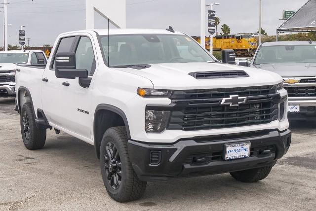 2025 Chevrolet Silverado 2500 HD Vehicle Photo in VENTURA, CA 93003-8585