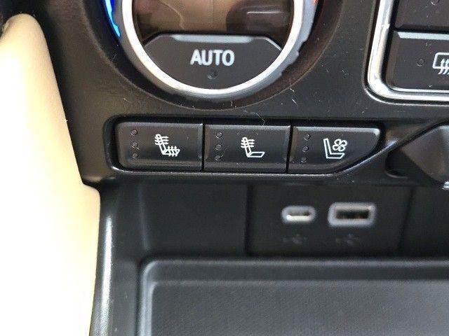 2022 Chevrolet Tahoe Vehicle Photo in Pleasant Hills, PA 15236