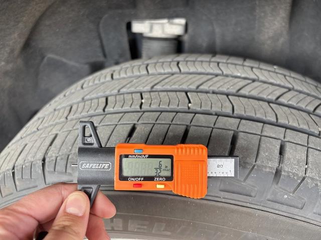 2022 Jeep Grand Cherokee L Vehicle Photo in MANHATTAN, KS 66502-5036