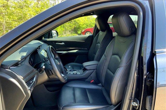 2022 Cadillac XT4 Vehicle Photo in KANSAS CITY, MO 64114-4545