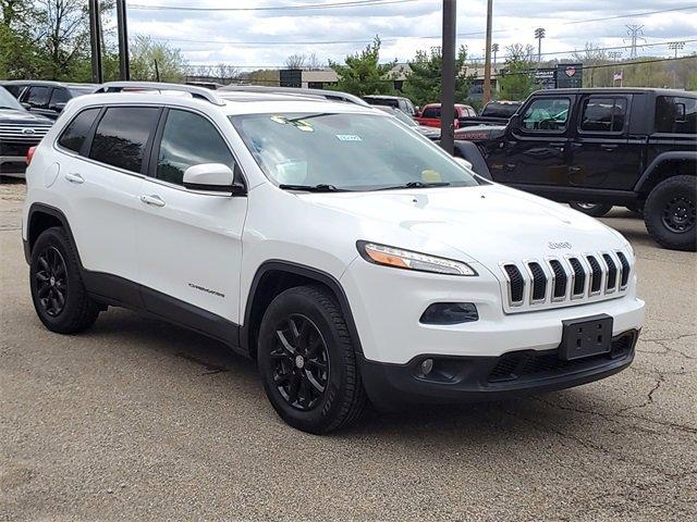 2017 Jeep Cherokee Vehicle Photo in MILFORD, OH 45150-1684