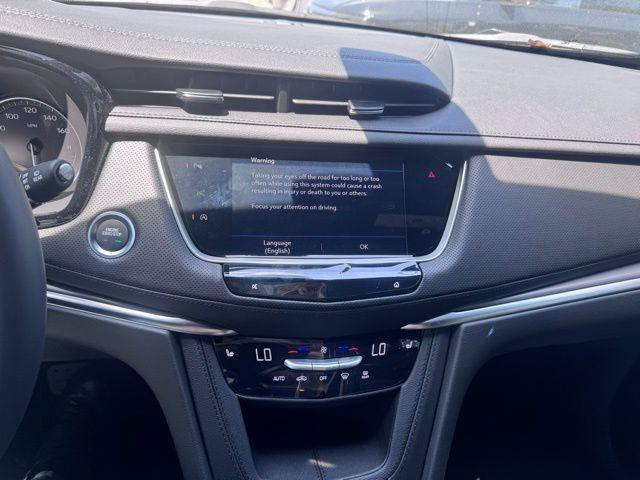 2025 Cadillac XT5 Vehicle Photo in DELRAY BEACH, FL 33483-3294