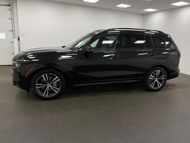 2025 BMW X7 xDrive40i Vehicle Photo in Appleton, WI 54913