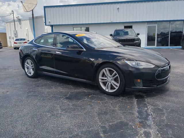 Used 2015 Tesla Model S 85 with VIN 5YJSA1E12FF115822 for sale in Arcadia, FL