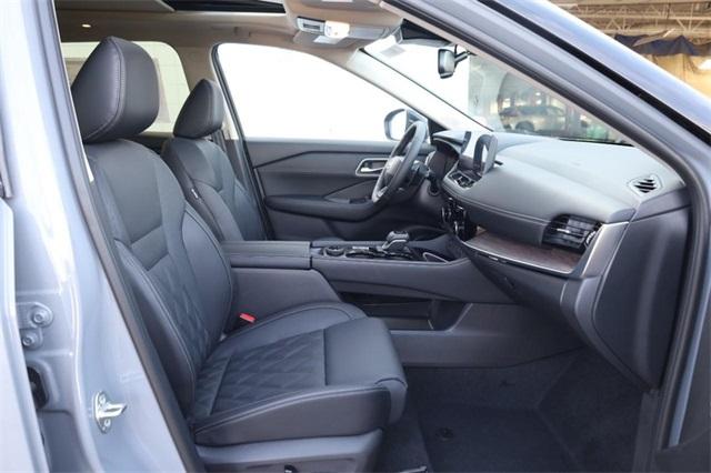 2025 Nissan Rogue Vehicle Photo in Hazelwood, MO 63042