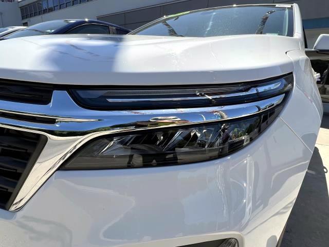 2022 Chevrolet Equinox Vehicle Photo in Roslyn, NY 11576