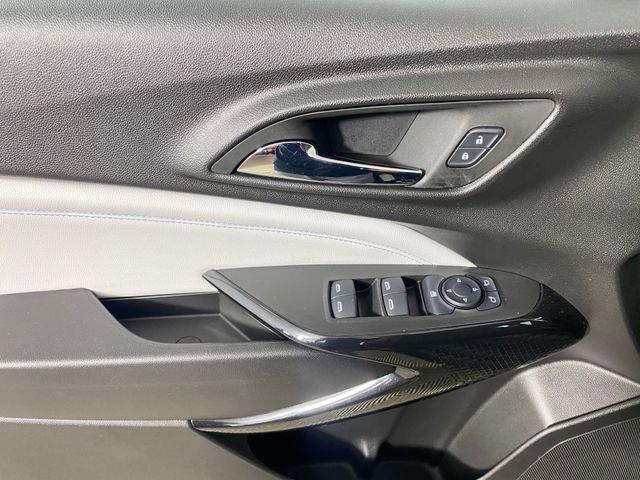 2025 Chevrolet Trax Vehicle Photo in BROCKTON, MA 02301-7113