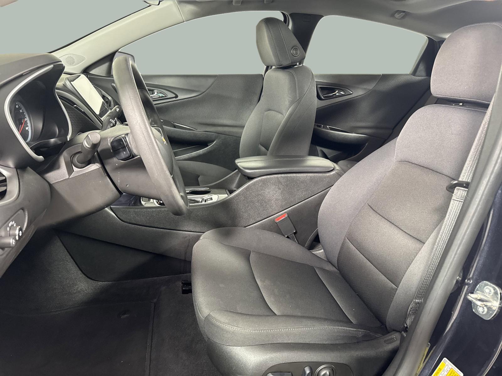 2023 Chevrolet Malibu Vehicle Photo in GEORGETOWN, TX 78626-7508