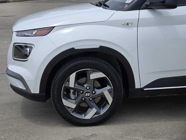 2024 Hyundai VENUE Vehicle Photo in DENTON, TX 76210-9321