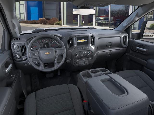 2025 Chevrolet Silverado 3500 HD Chassis Cab Vehicle Photo in DANBURY, CT 06810-5034