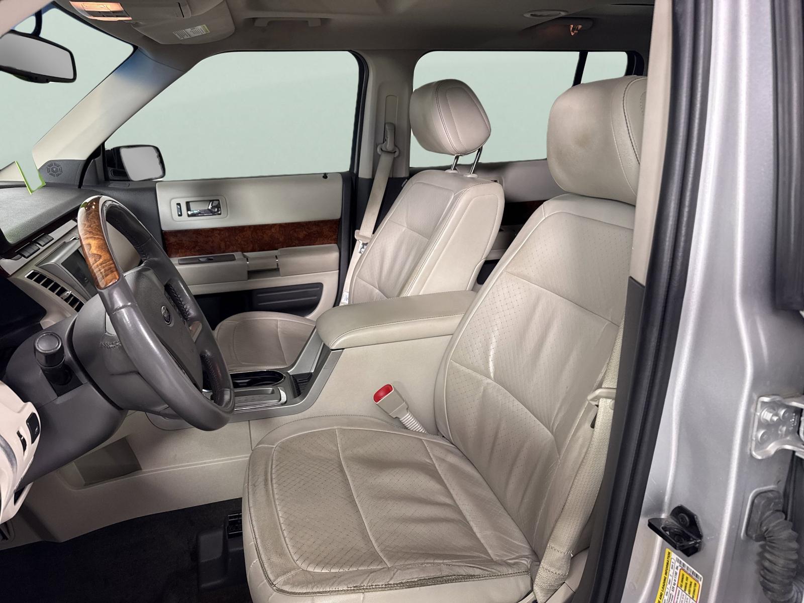 2011 Ford Flex Vehicle Photo in GEORGETOWN, TX 78626-7508