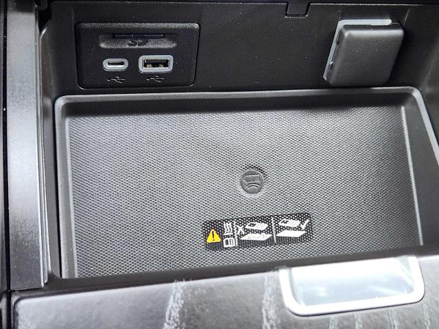 2021 GMC Yukon Vehicle Photo in DENTON, TX 76210-9321
