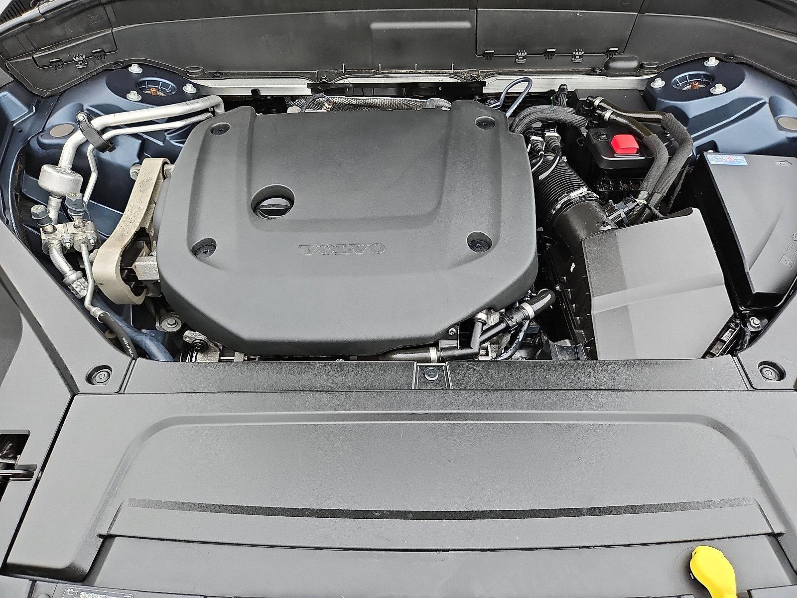 2023 Volvo XC90 Vehicle Photo in Trevose, PA 19053