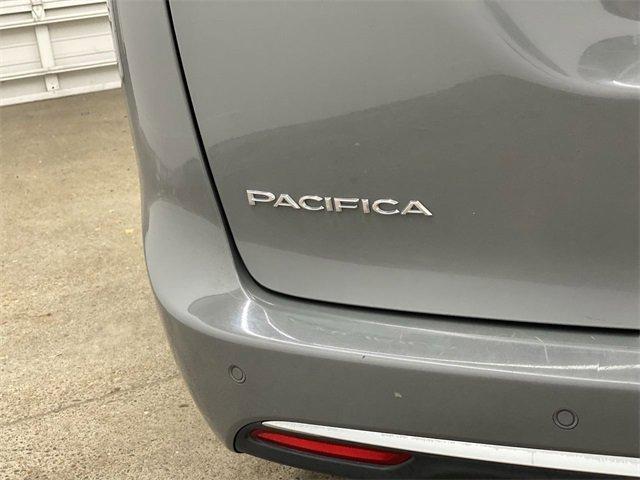 2022 Chrysler Pacifica Vehicle Photo in PORTLAND, OR 97225-3518