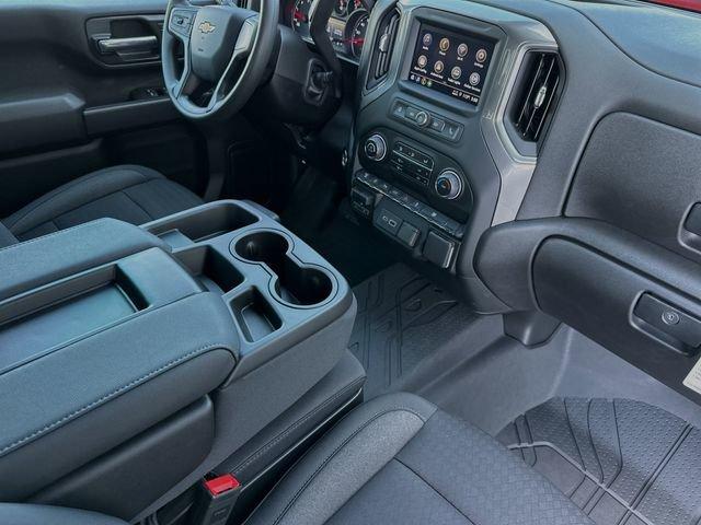 2025 Chevrolet Silverado 2500 HD Vehicle Photo in RIVERSIDE, CA 92504-4106