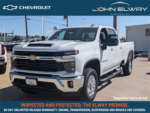 2025 Chevrolet Silverado 3500 HD Vehicle Photo in ENGLEWOOD, CO 80113-6708