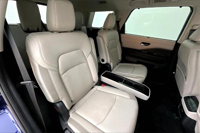 2023 Nissan Pathfinder Vehicle Photo in Grapevine, TX 76051