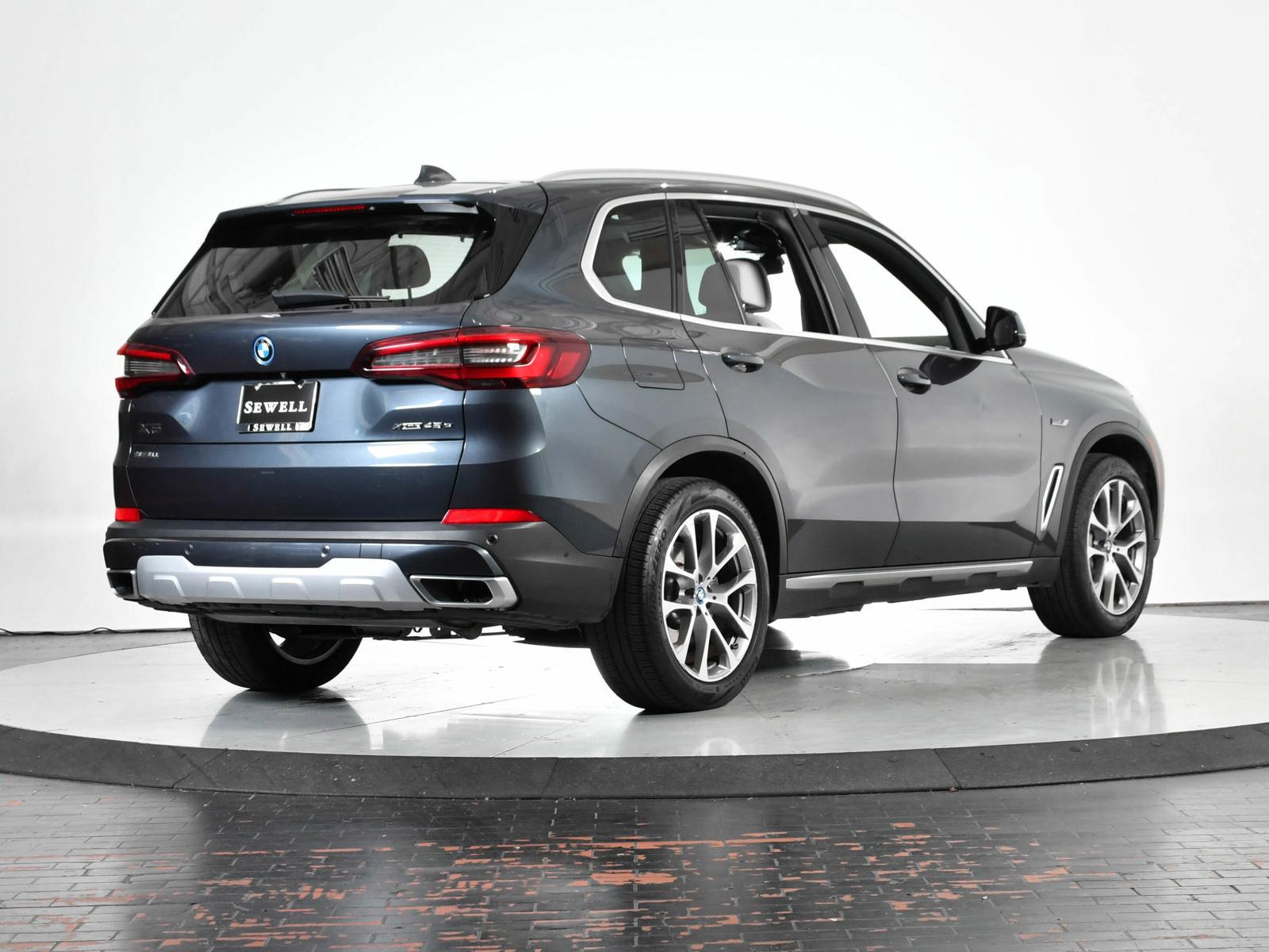 2022 BMW X5 xDrive45e Vehicle Photo in DALLAS, TX 75235