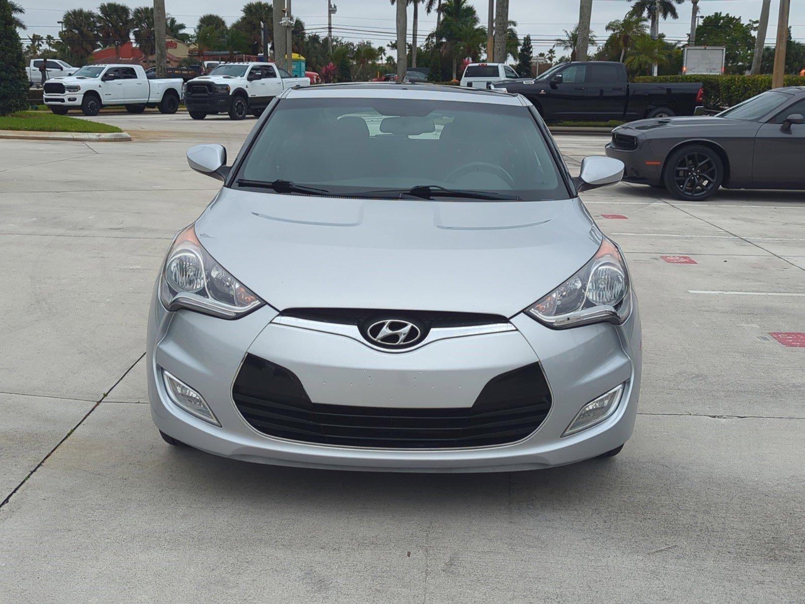 2017 Hyundai VELOSTER Vehicle Photo in Pembroke Pines, FL 33027