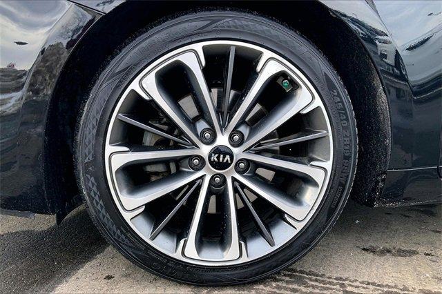 2019 Kia Cadenza Vehicle Photo in KANSAS CITY, MO 64114-4502