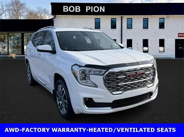 2022 GMC Terrain Vehicle Photo in CHICOPEE, MA 01020-5001