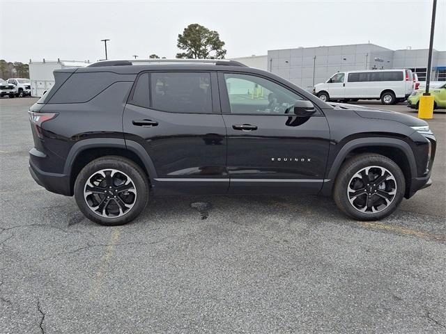 2025 Chevrolet Equinox Vehicle Photo in BERLIN, MD 21811-1121