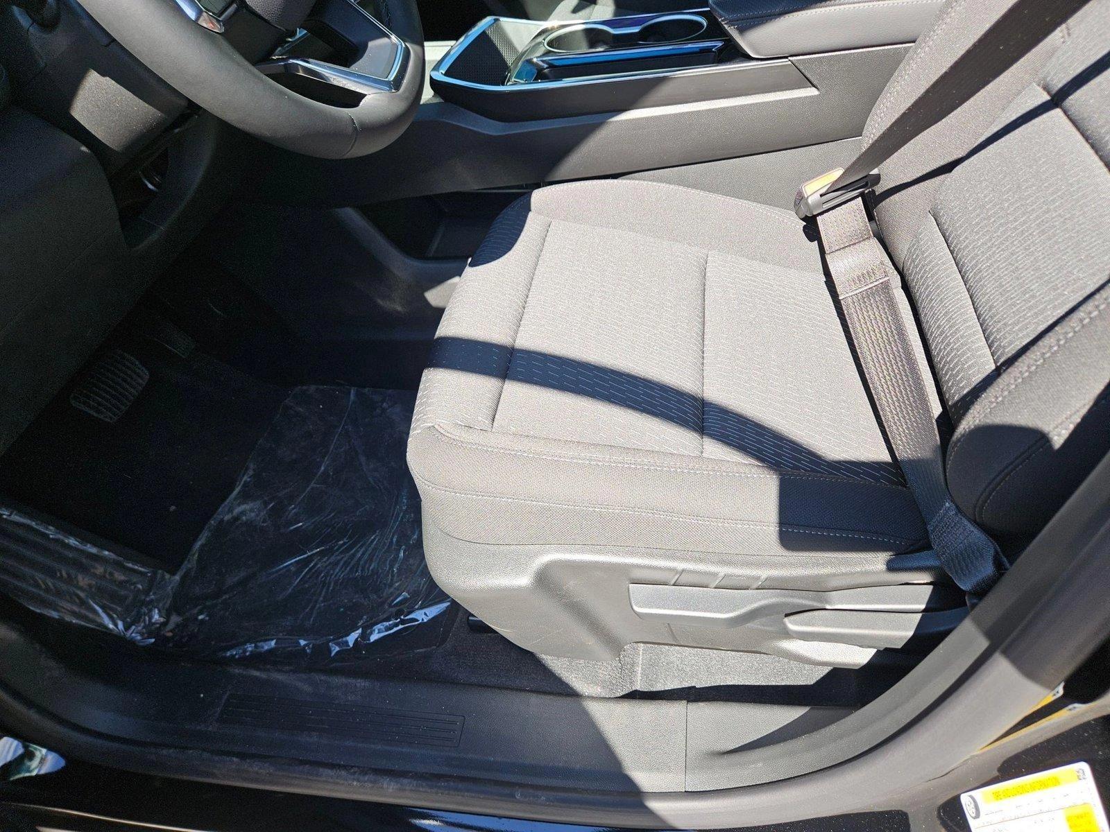 2025 Chevrolet Equinox Vehicle Photo in NORTH RICHLAND HILLS, TX 76180-7199