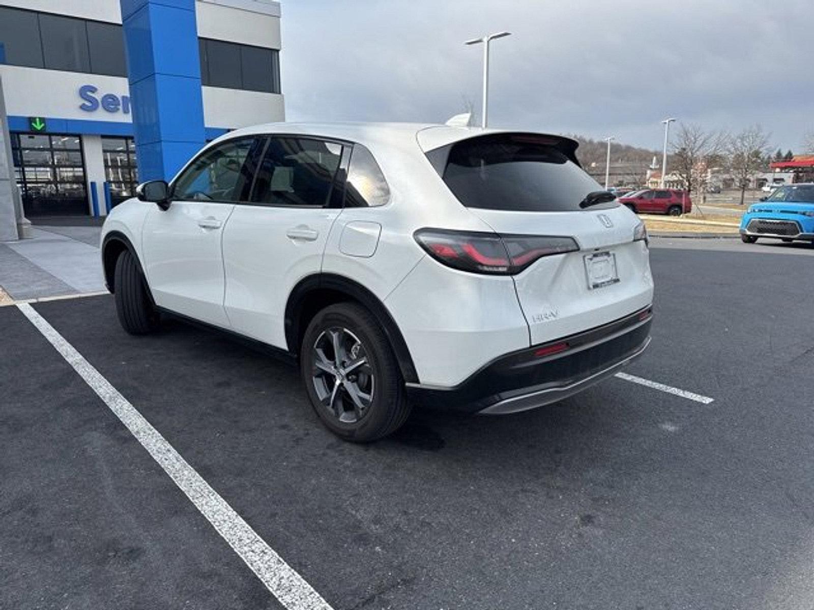 2025 Honda HR-V Vehicle Photo in Harrisburg, PA 17111