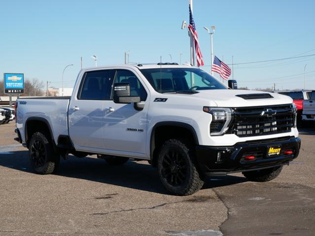 2025 Chevrolet Silverado 3500 HD Vehicle Photo in MAPLEWOOD, MN 55119-4794