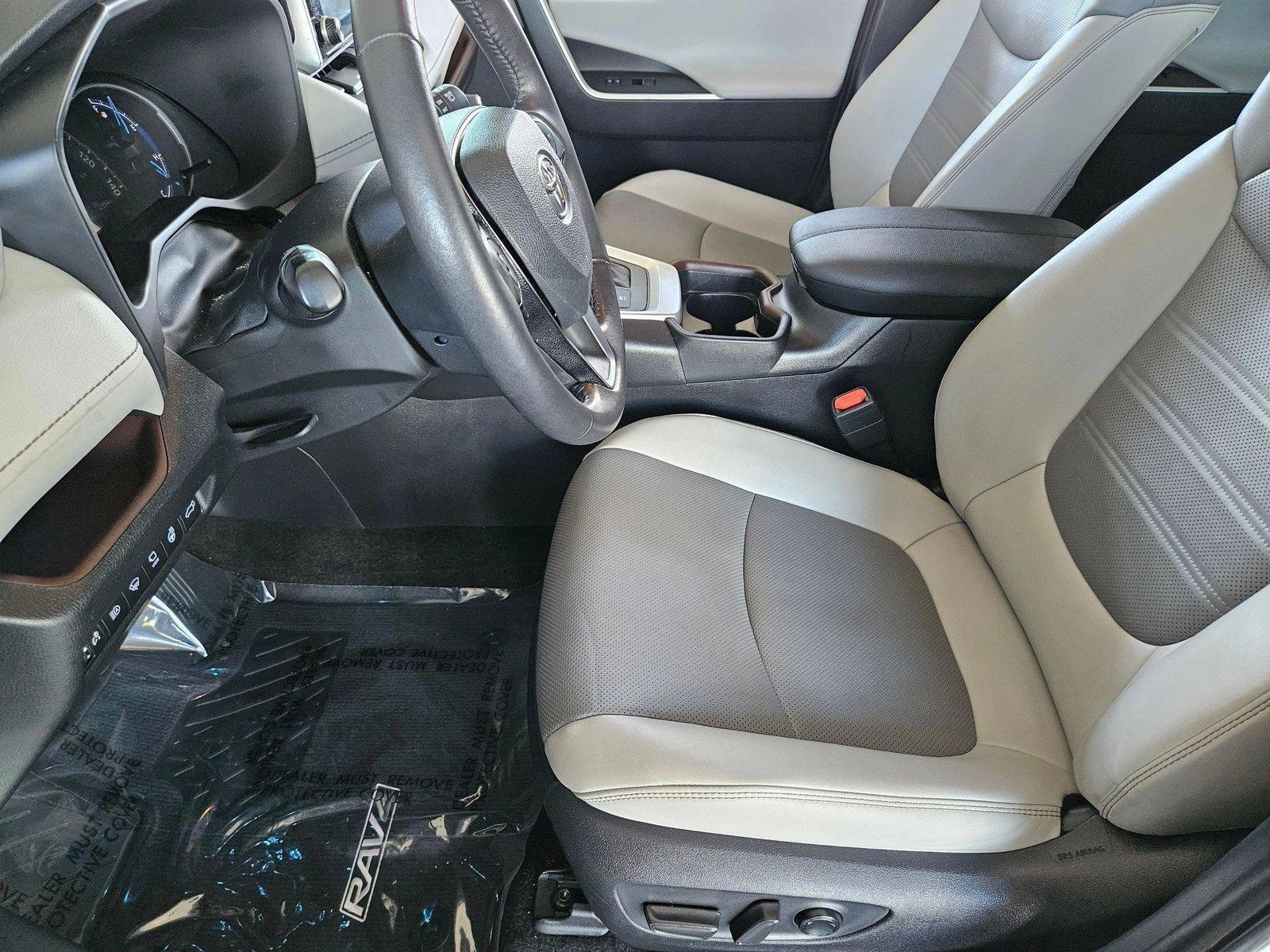 2021 Toyota RAV4 Vehicle Photo in Henderson, NV 89014