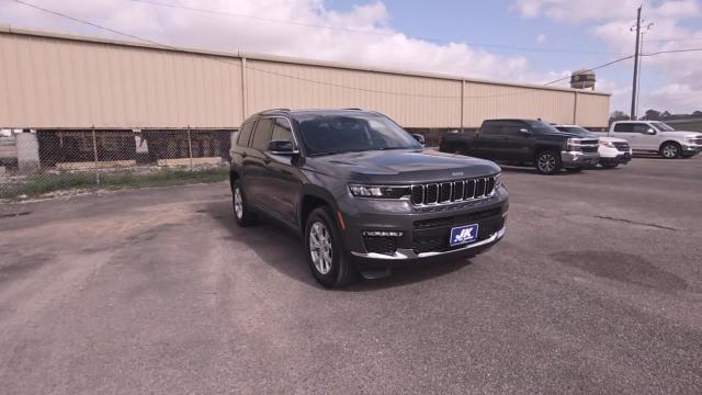 2023 Jeep Grand Cherokee L Vehicle Photo in NEDERLAND, TX 77627-8017