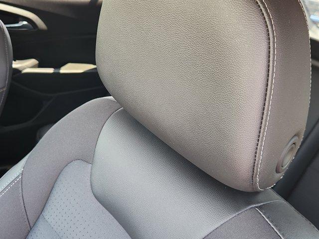 2024 Chevrolet Trax Vehicle Photo in SUGAR LAND, TX 77478-0000