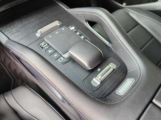 2025 Mercedes-Benz GLS Vehicle Photo in HOUSTON, TX 77079