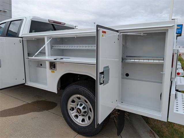 2025 Chevrolet Silverado 3500 HD Vehicle Photo in ENGLEWOOD, CO 80113-6708
