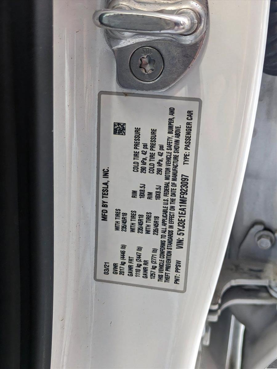 2021 Tesla Model 3 Vehicle Photo in Bradenton, FL 34207