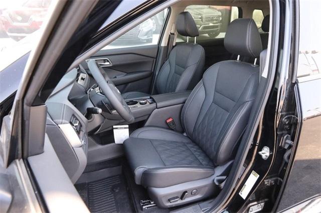 2025 Nissan Rogue Vehicle Photo in Hazelwood, MO 63042