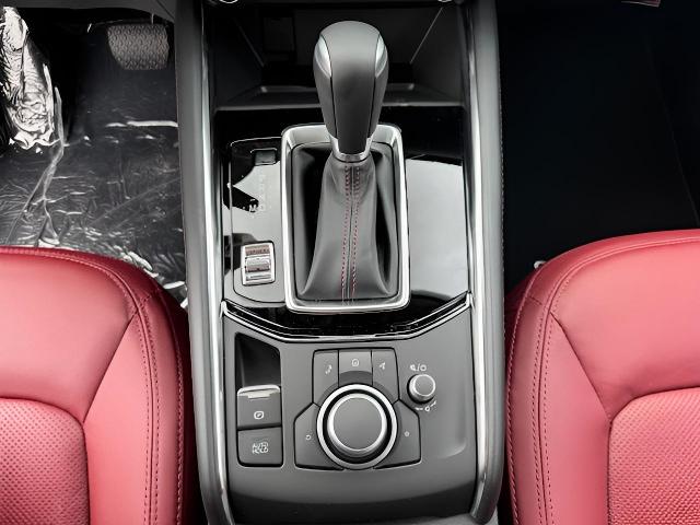 2025 Mazda CX-5 Vehicle Photo in Green Bay, WI 54304