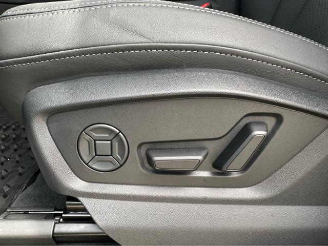 2025 Audi Q8 Vehicle Photo in HOUSTON, TX 77090