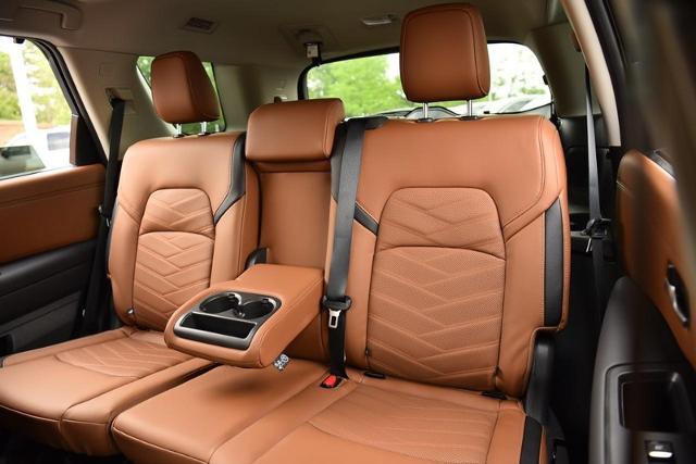 2025 Nissan Pathfinder Vehicle Photo in Ballwin, MO 63011