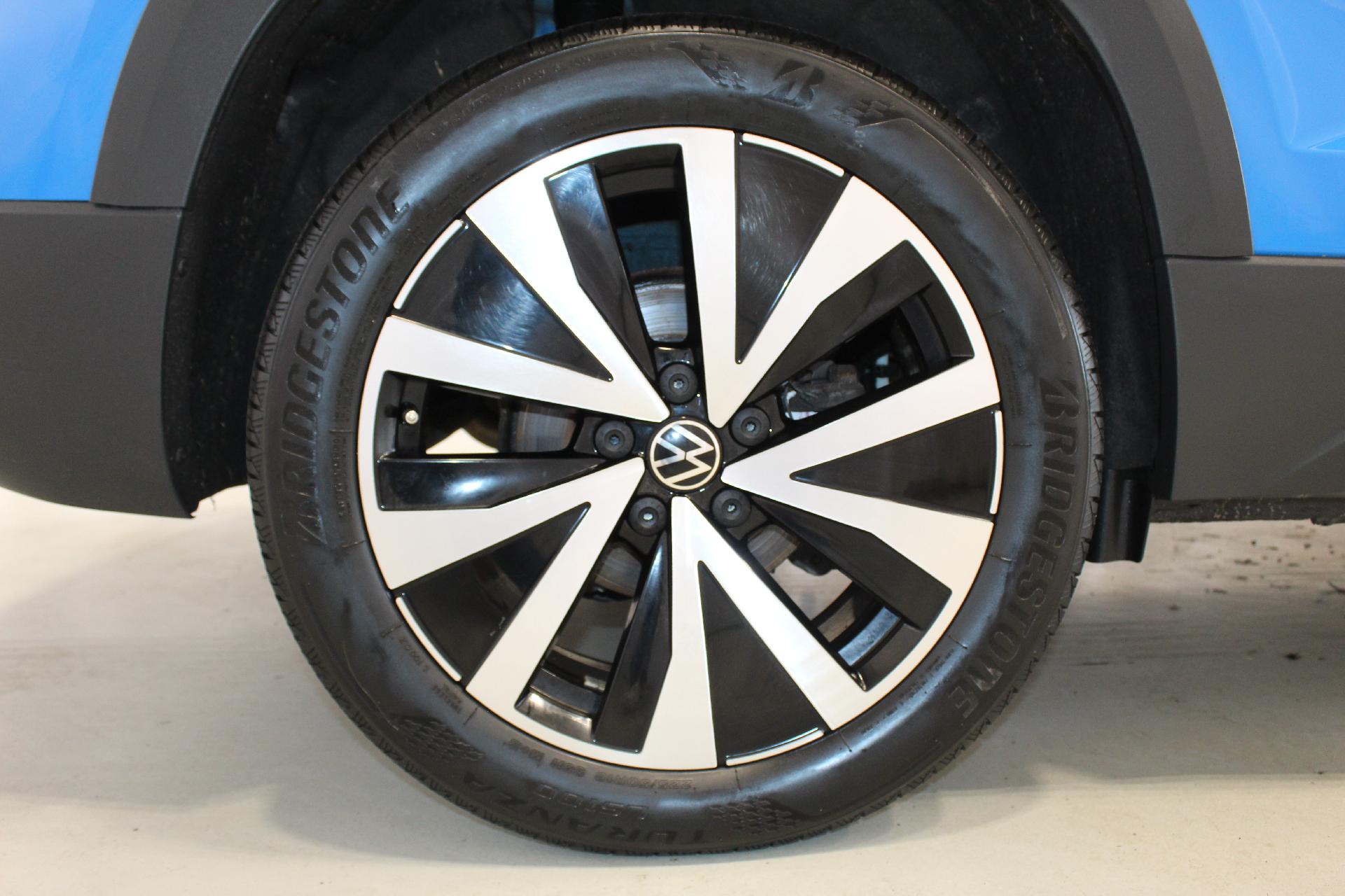 2022 Volkswagen Taos Vehicle Photo in NORTHAMPTON, MA 01060-1120