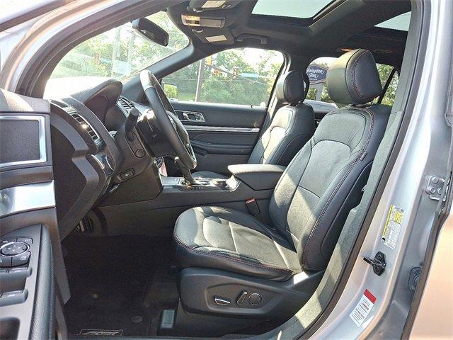 2017 Ford Explorer Vehicle Photo in Willow Grove, PA 19090