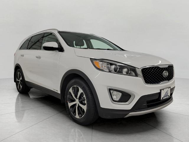 2016 Kia Sorento Vehicle Photo in Oshkosh, WI 54904