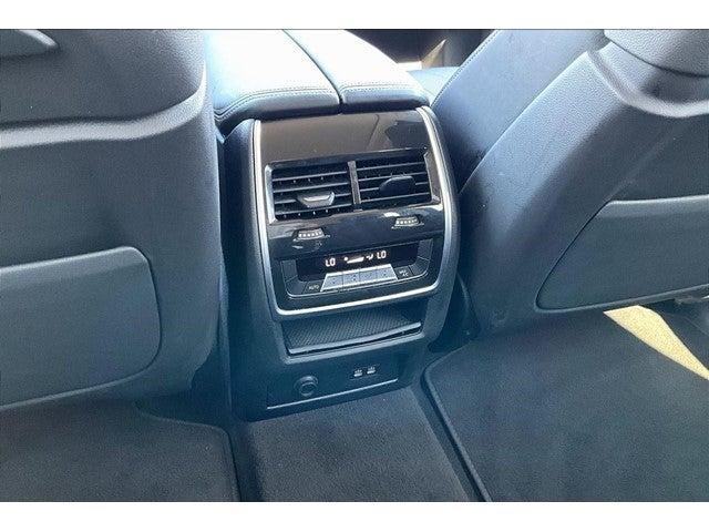 2024 BMW X7 xDrive40i Vehicle Photo in San Antonio, TX 78230