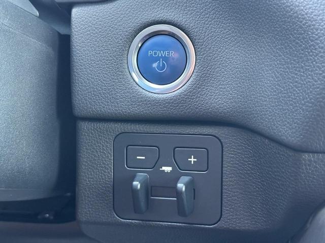 2023 Toyota Sequoia Vehicle Photo in COLUMBIA, MO 65203-3903