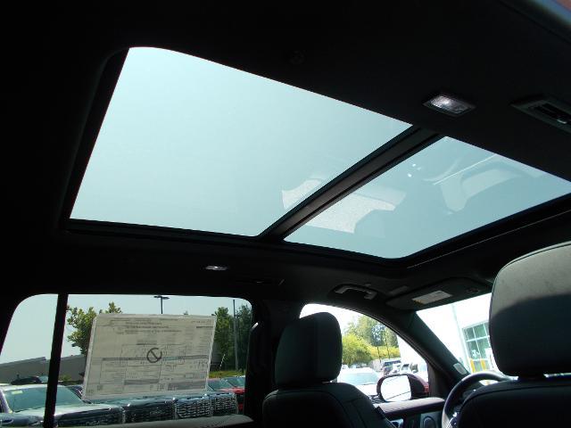 2025 Buick Enclave Vehicle Photo in LOWELL, MA 01852-4336
