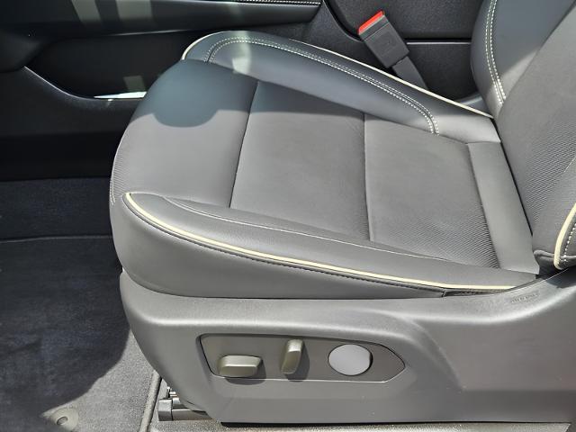 2025 Chevrolet Suburban Vehicle Photo in MIDDLETON, WI 53562-1492