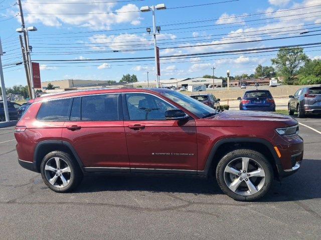 2021 Jeep Grand Cherokee L Vehicle Photo in Harrisburg, PA 17111-1033
