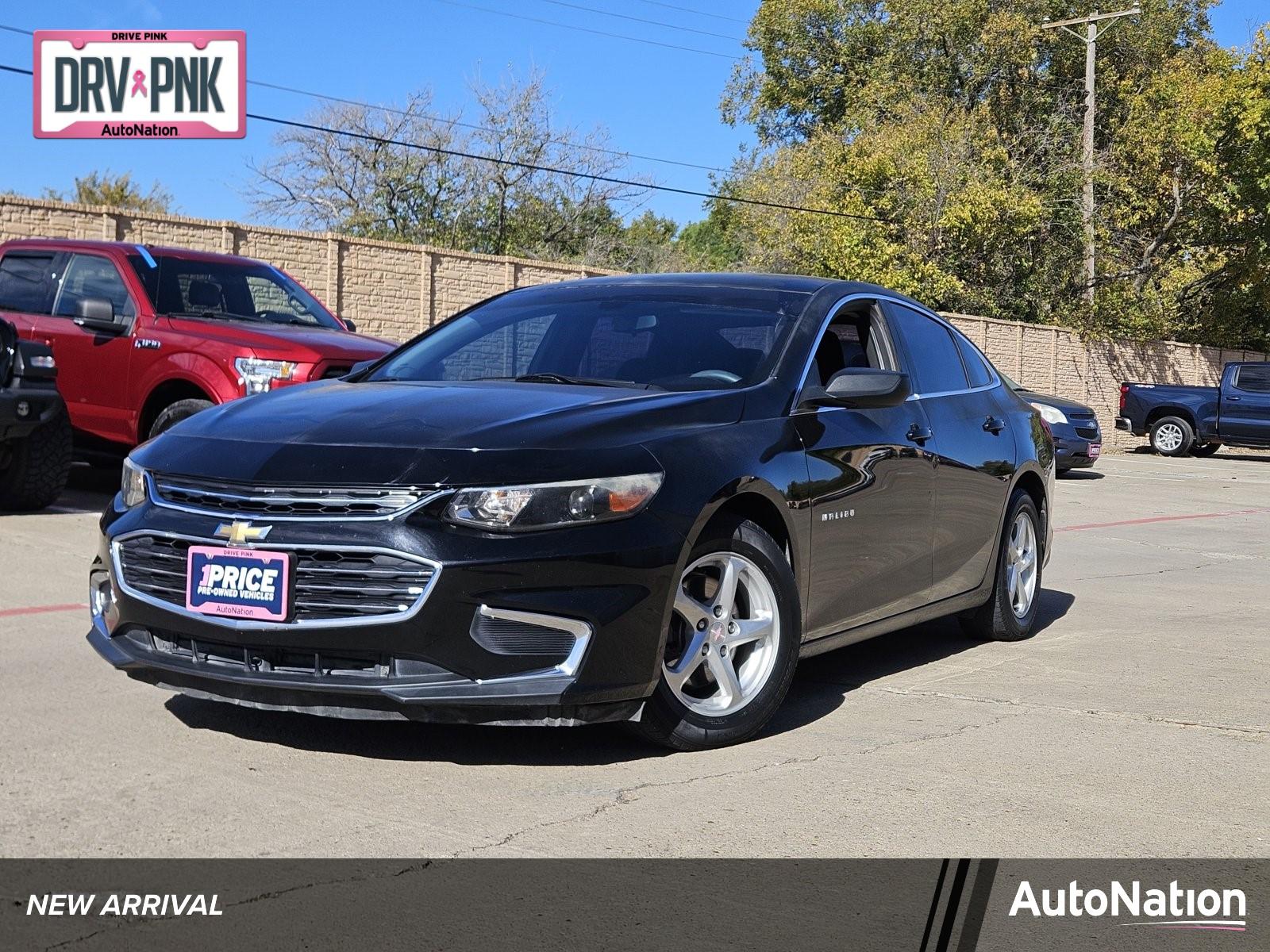 2017 Chevrolet Malibu Vehicle Photo in NORTH RICHLAND HILLS, TX 76180-7199