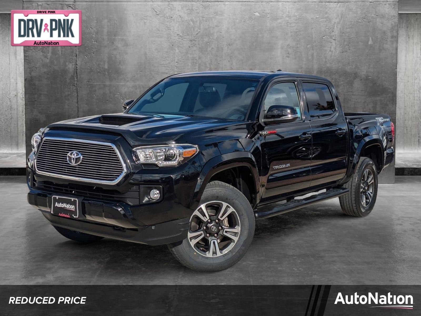 2017 Toyota Tacoma Vehicle Photo in Tustin, CA 92782